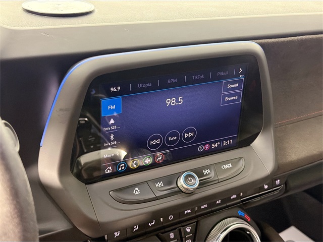 2021 Chevrolet Camaro ZL1 Image 22 of 28