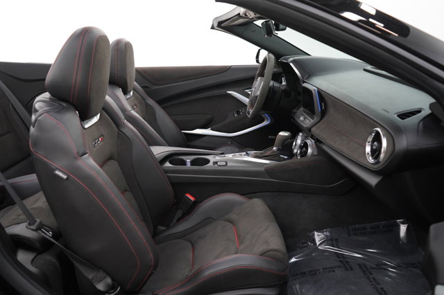 2021 Chevrolet Camaro ZL1 Image 15 of 35