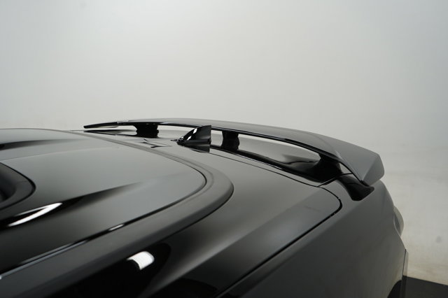 2021 Chevrolet Camaro ZL1 Image 19 of 35