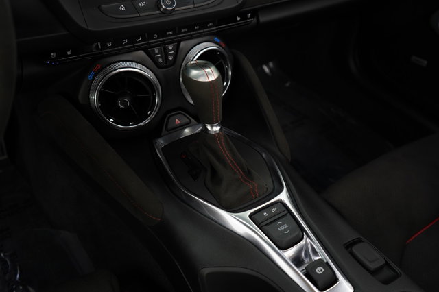 2021 Chevrolet Camaro ZL1 Image 24 of 35