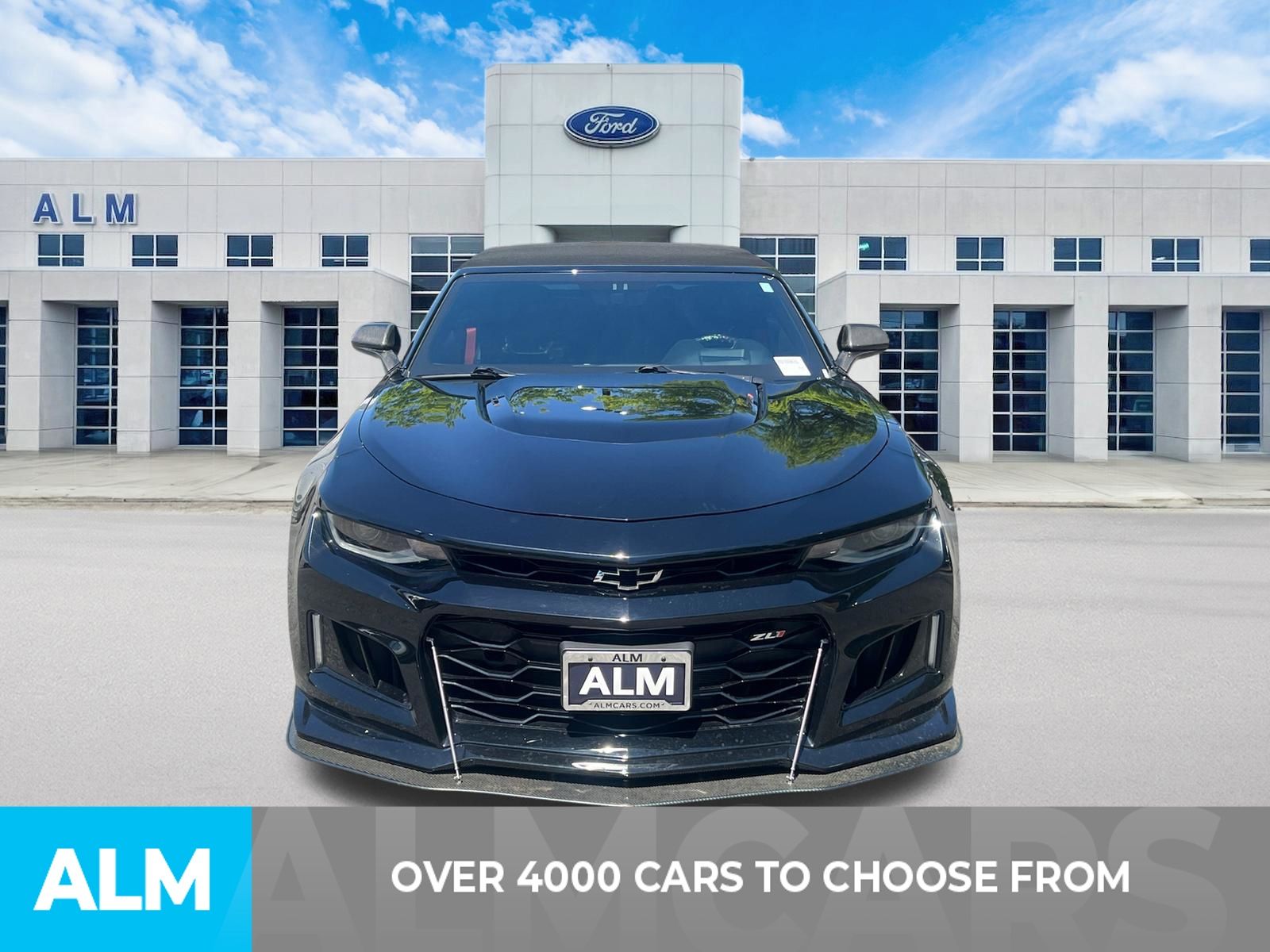 2021 Chevrolet Camaro ZL1 Image 3 of 34