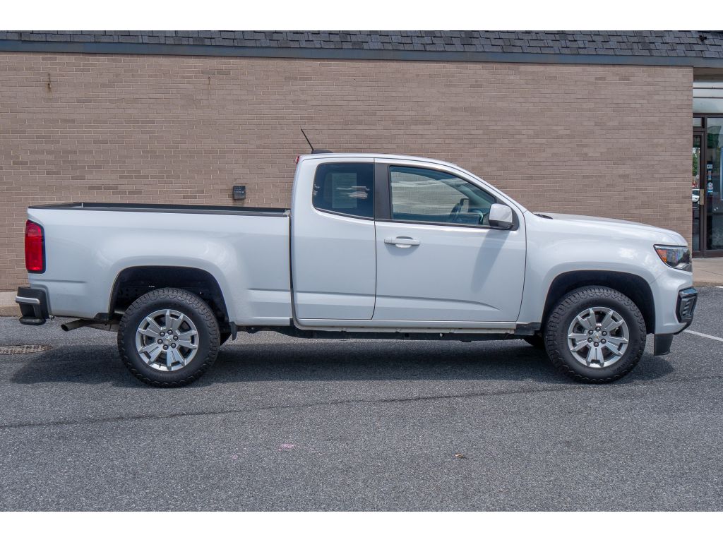 Vehicle image 7 of 29