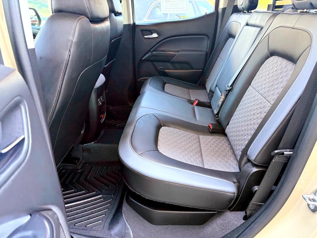 Vehicle image 31 of 49