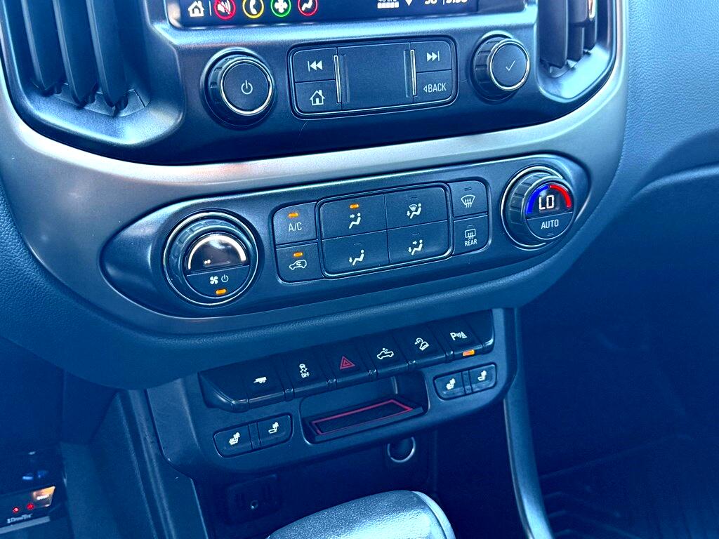 Vehicle image 40 of 49
