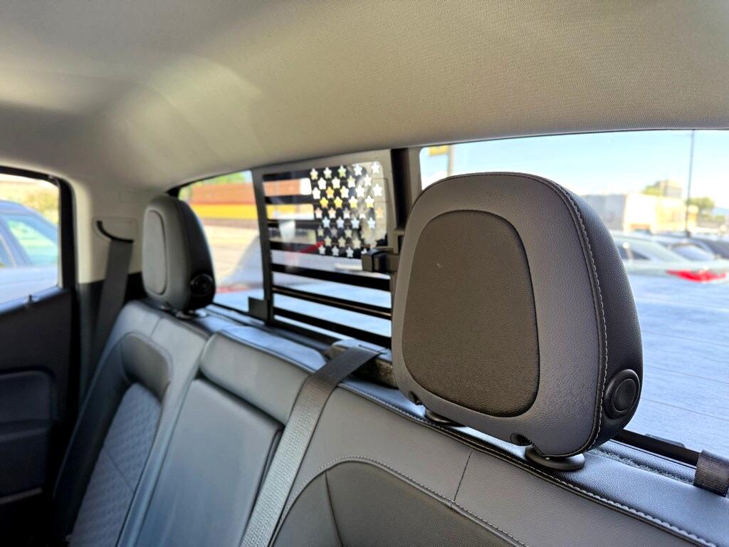 Vehicle image 33 of 49