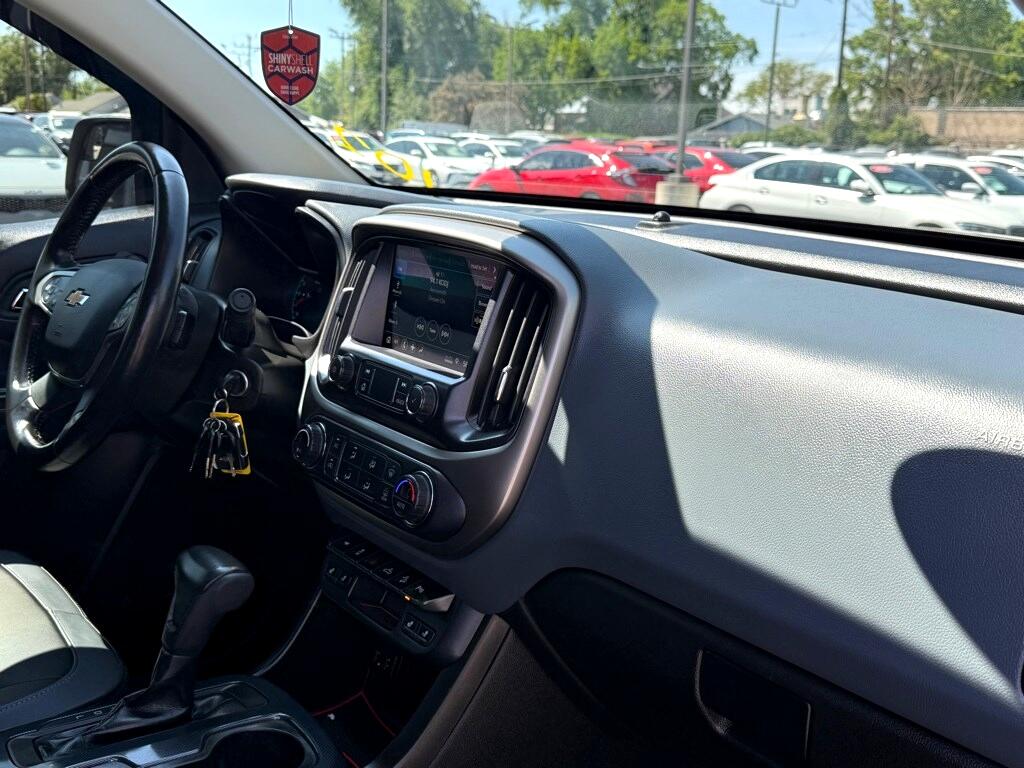 Vehicle image 21 of 49