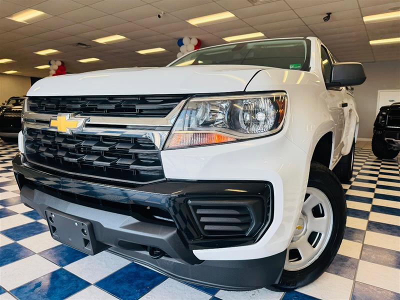 Vehicle image 23 of 27