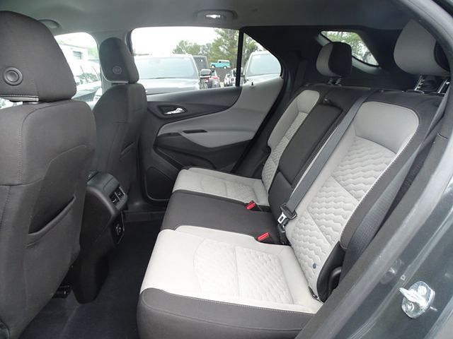 Vehicle image 9 of 37