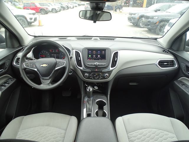 Vehicle image 22 of 37