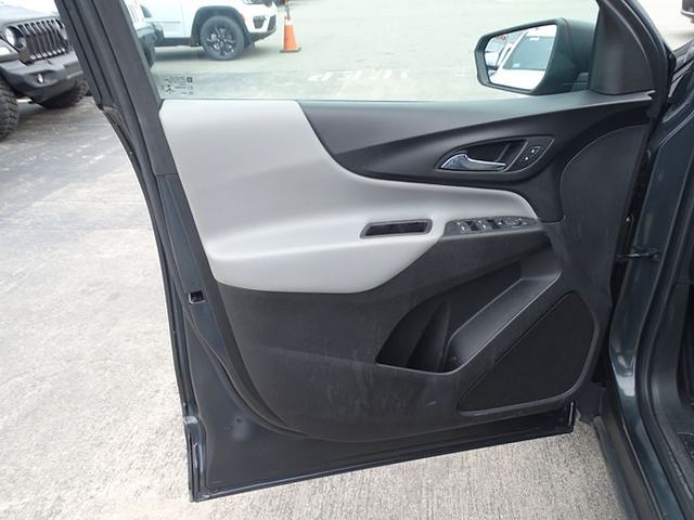 Vehicle image 12 of 37