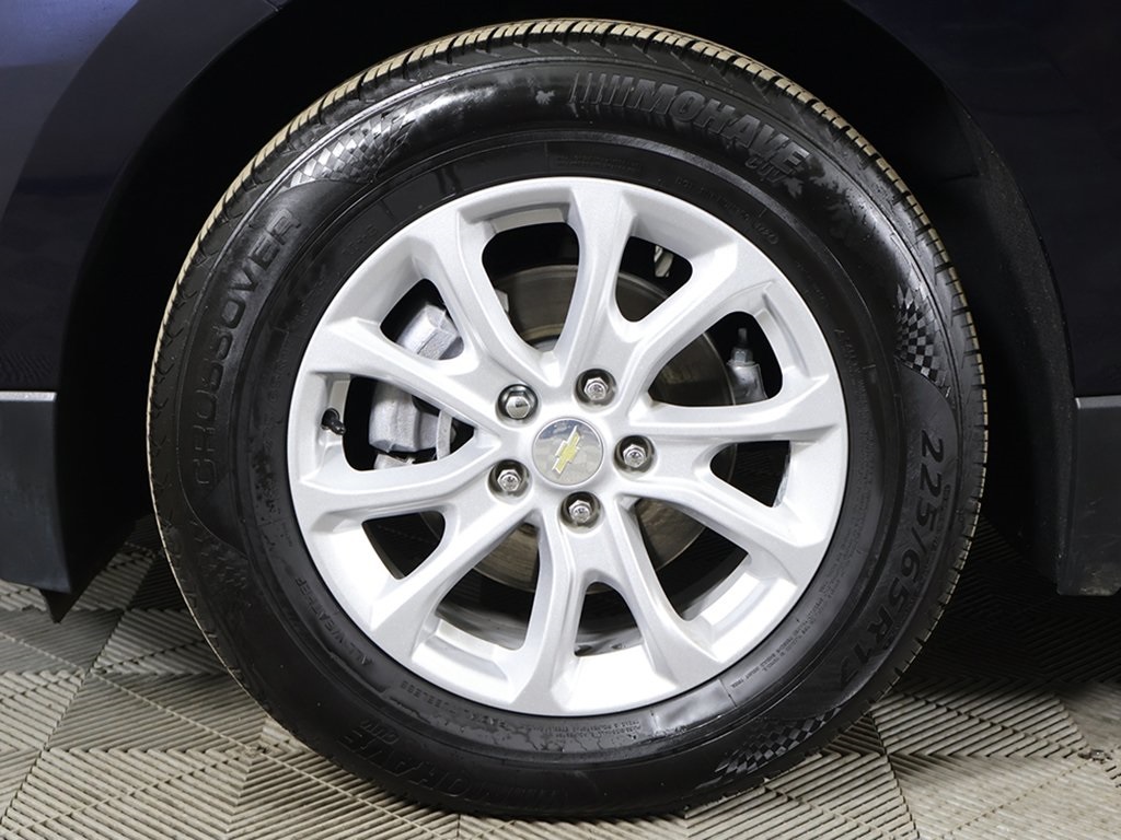 2021 Chevrolet Equinox LS Image 12 of 47