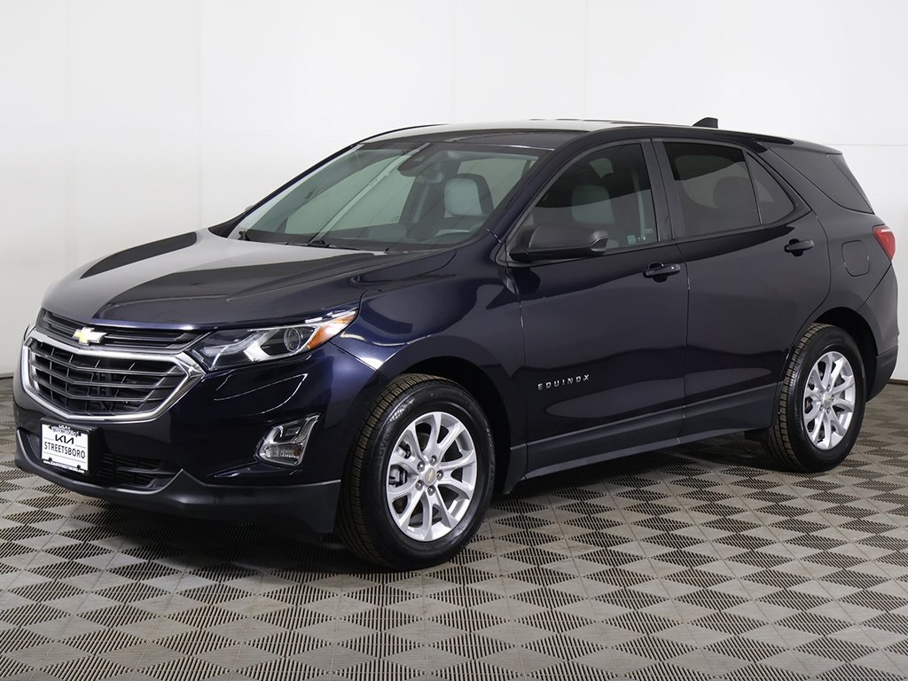 2021 Chevrolet Equinox LS Image 1 of 47