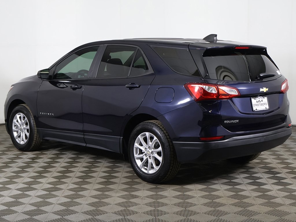 2021 Chevrolet Equinox LS Image 9 of 47