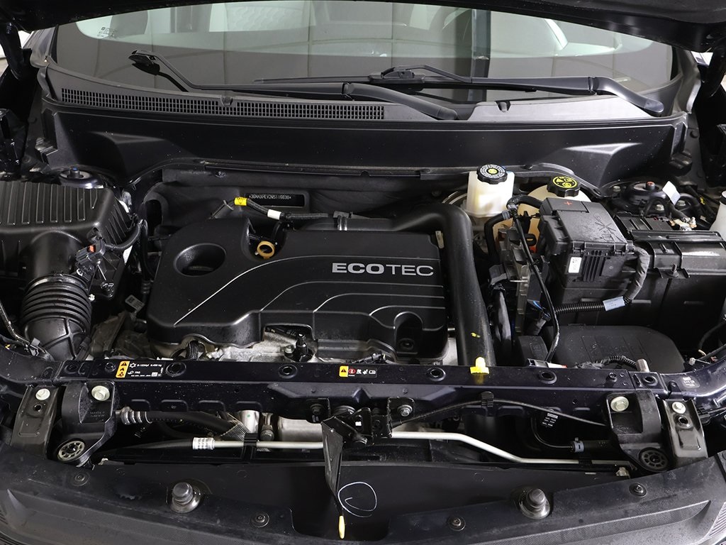 2021 Chevrolet Equinox LS Image 11 of 47