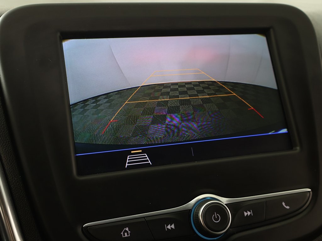 2021 Chevrolet Equinox LS Image 25 of 47