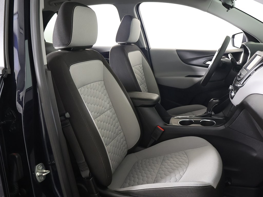 2021 Chevrolet Equinox LS Image 15 of 47