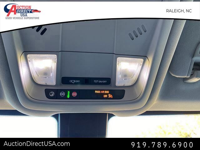 Vehicle image 41 of 47
