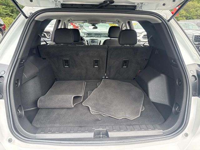 2021 Chevrolet Equinox LS Image 10 of 36