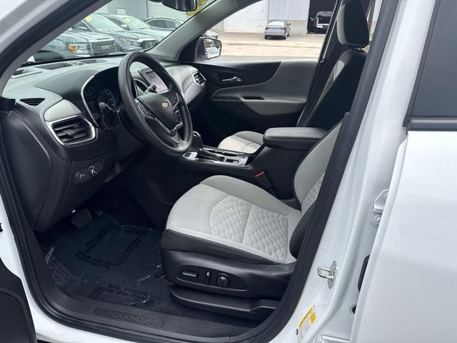 2021 Chevrolet Equinox LS Image 14 of 36
