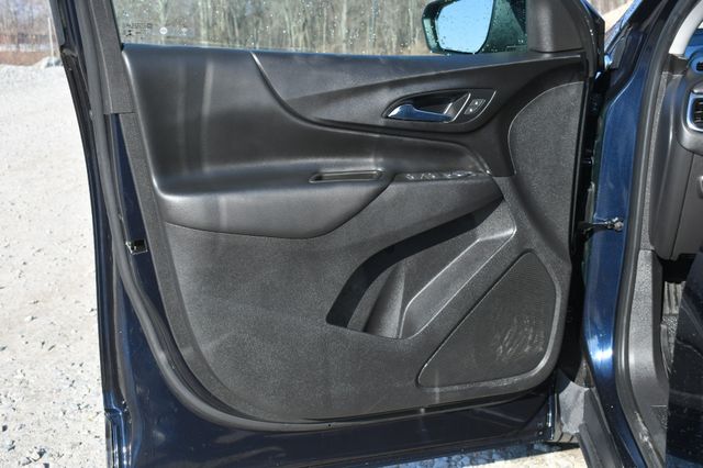 Vehicle image 18 of 27