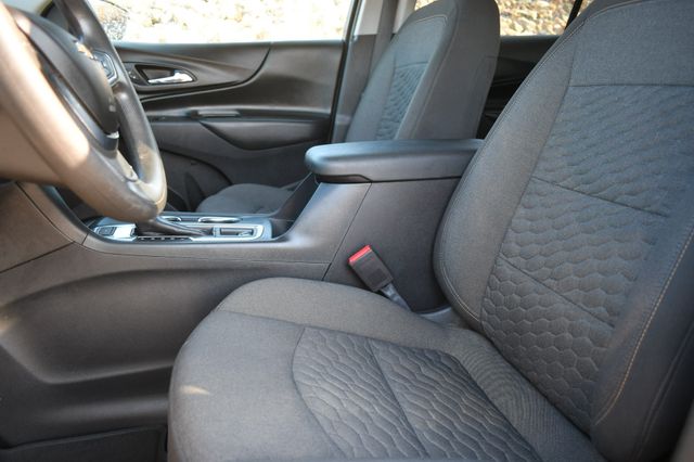 Vehicle image 19 of 27