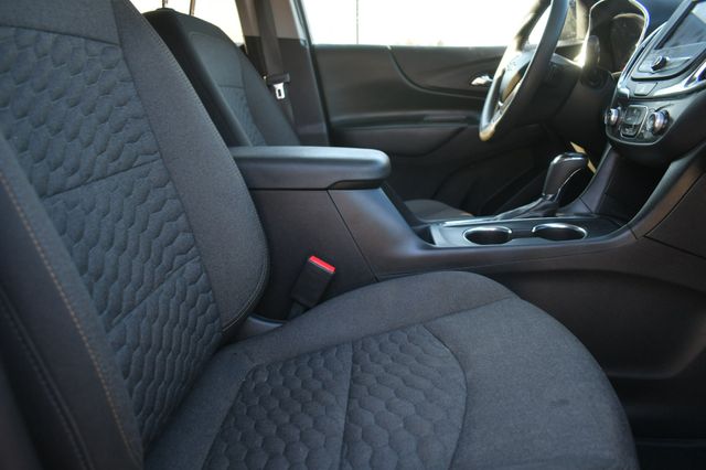 Vehicle image 11 of 27