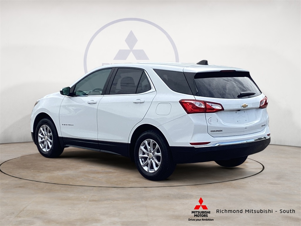 Vehicle image 7 of 21