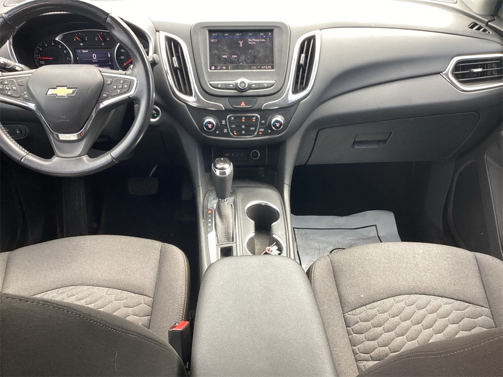 Vehicle image 10 of 21