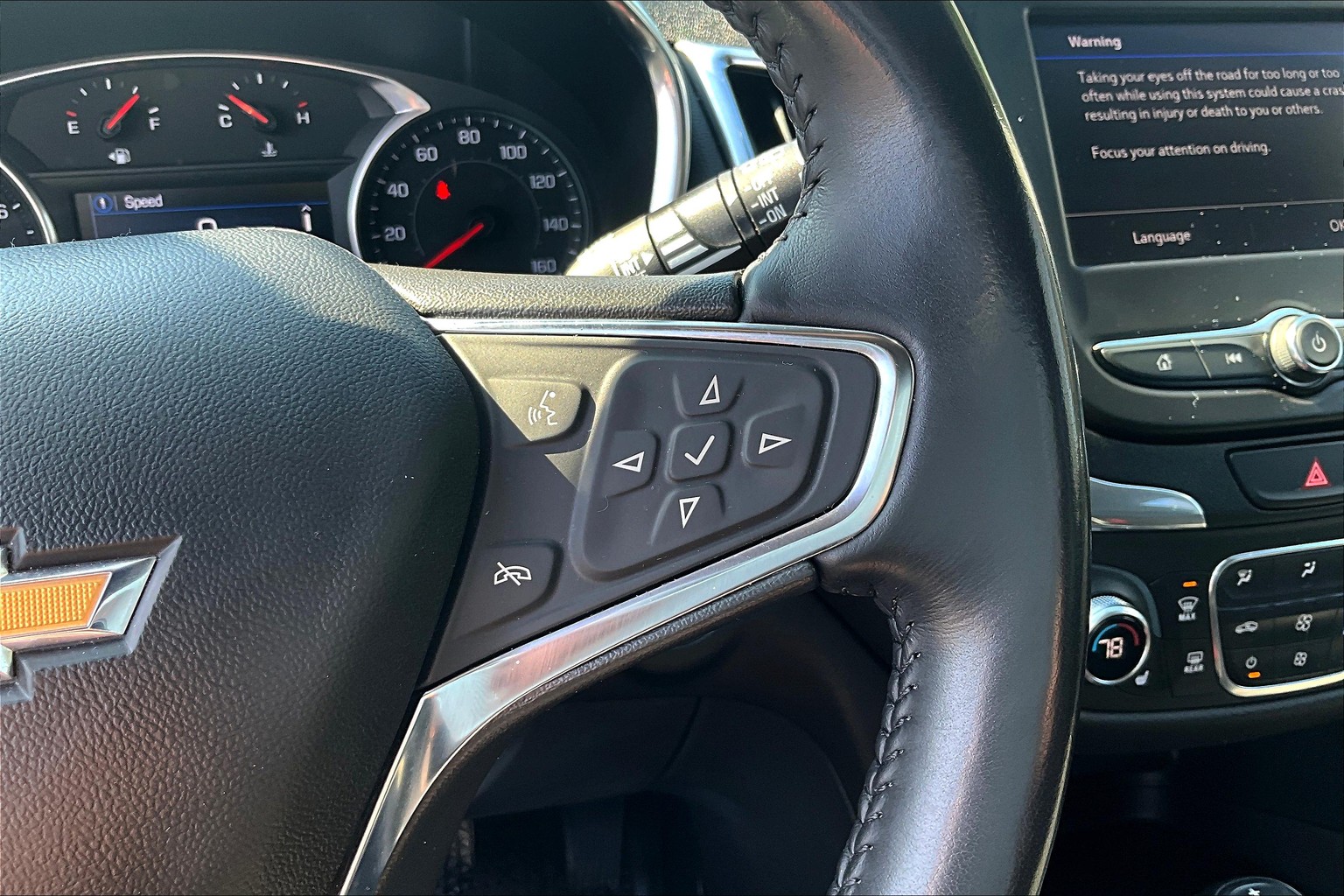 Vehicle image 21 of 35