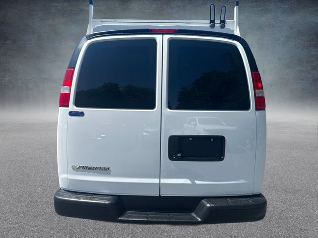 2021 Chevrolet Express Base Image 25 of 27