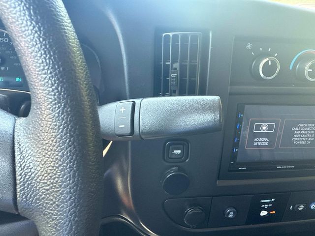 2021 Chevrolet Express Base Image 23 of 27