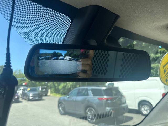 2021 Chevrolet Express Base Image 27 of 27