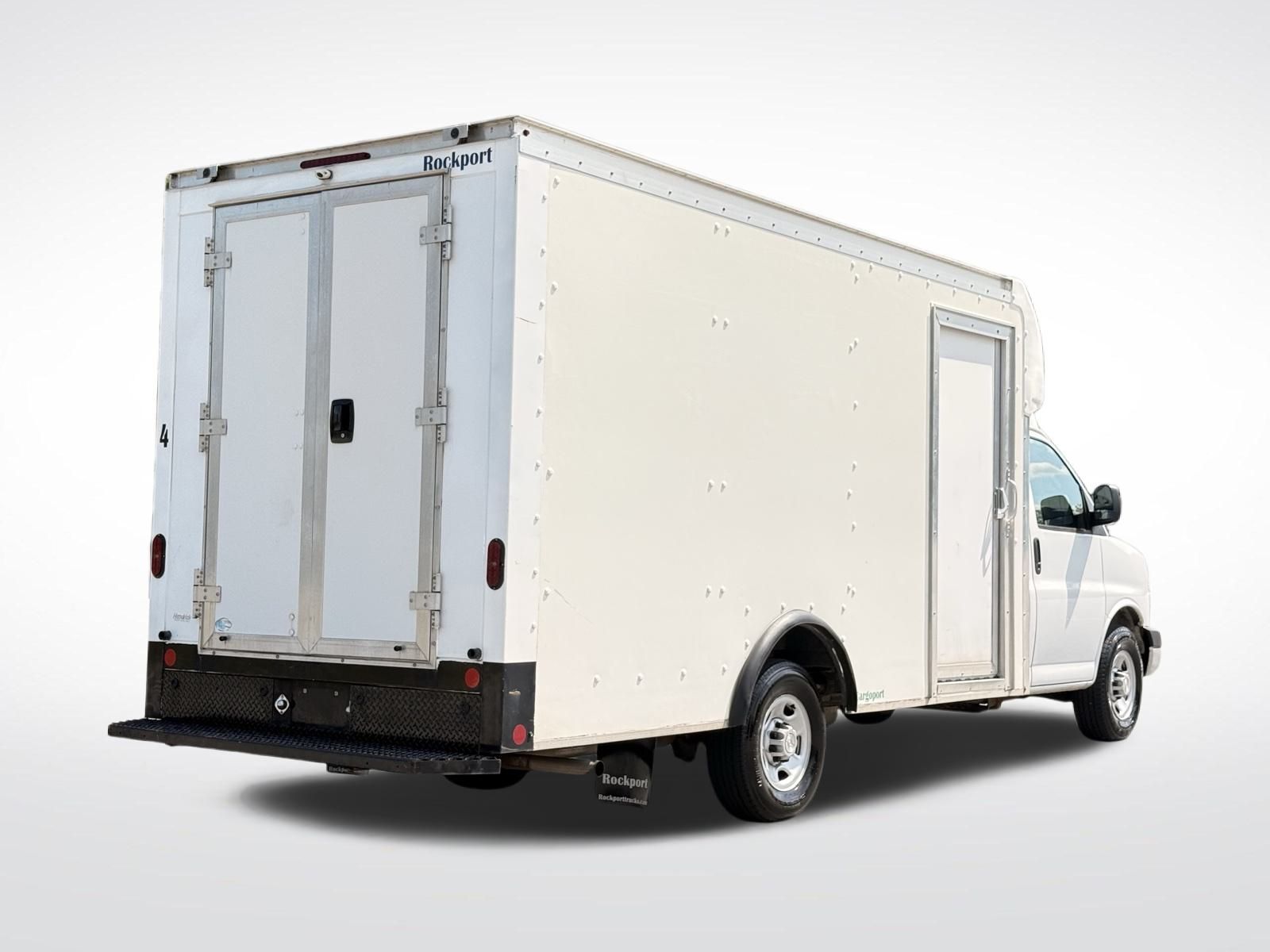 2021 Chevrolet Express Base Image 6 of 43