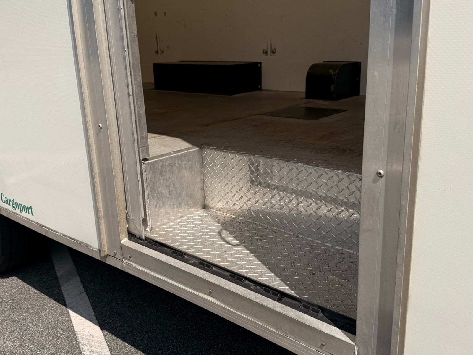 2021 Chevrolet Express Base Image 34 of 43