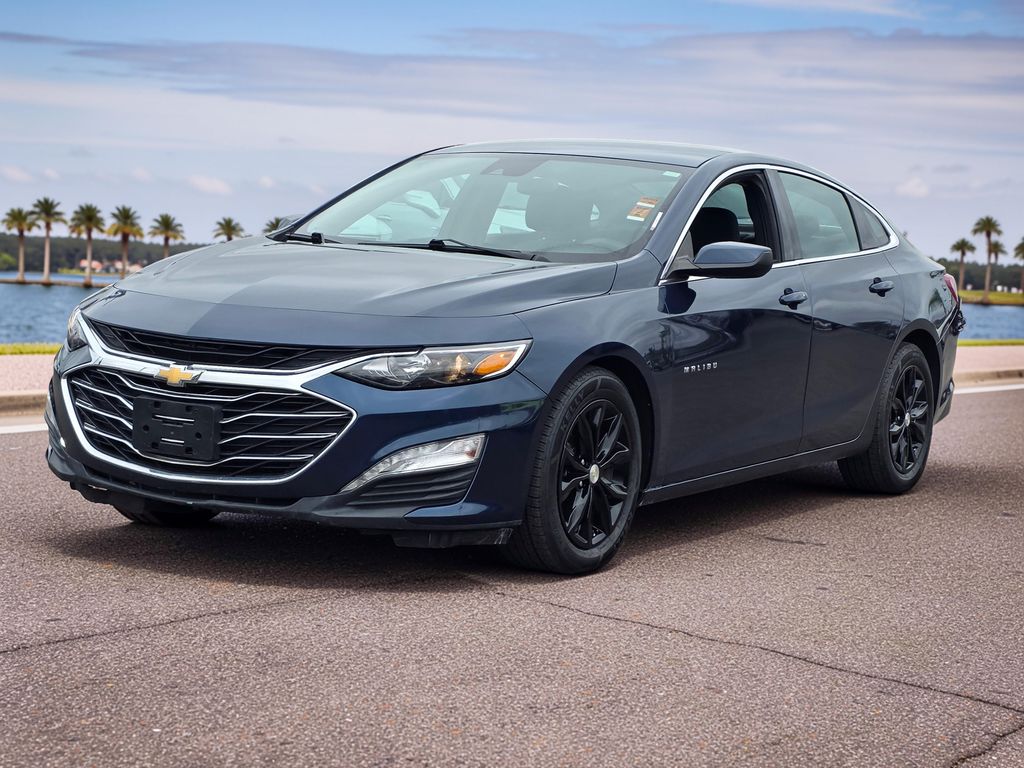 2021 Chevrolet Malibu LT Image 1 of 44