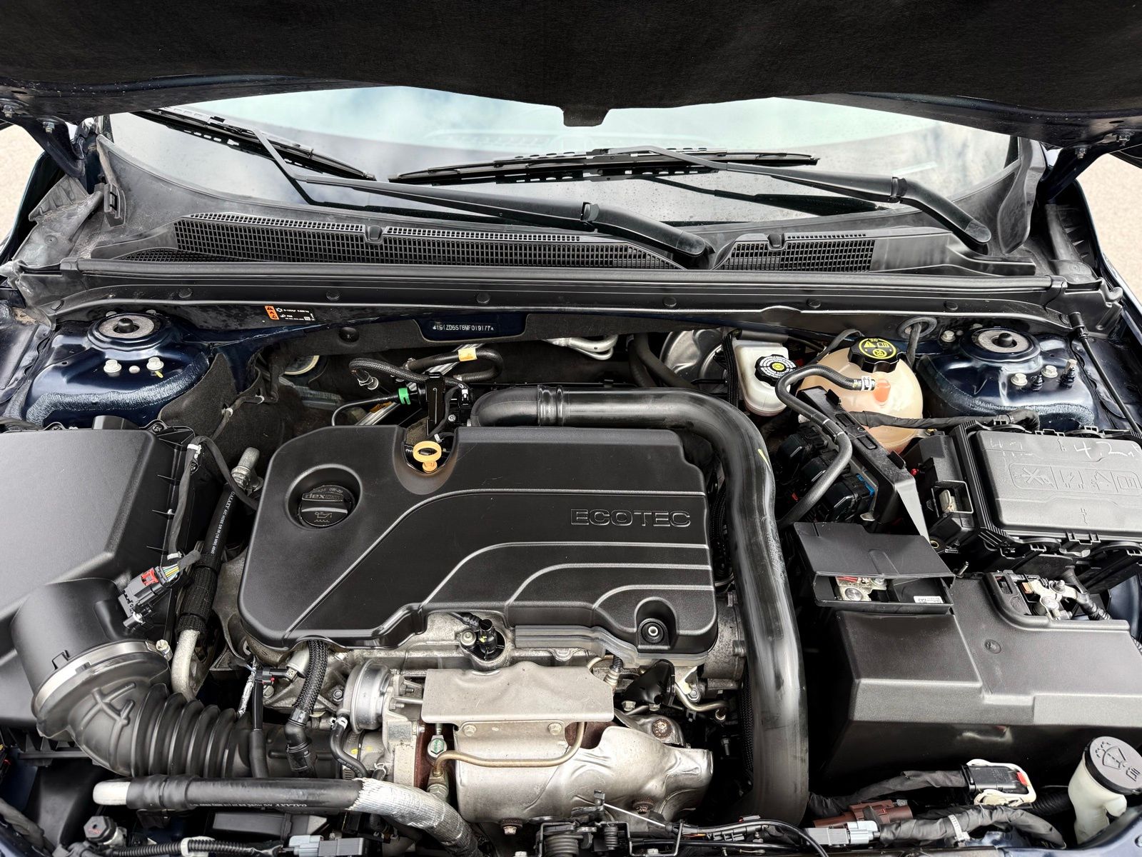 2021 Chevrolet Malibu LT Image 10 of 40