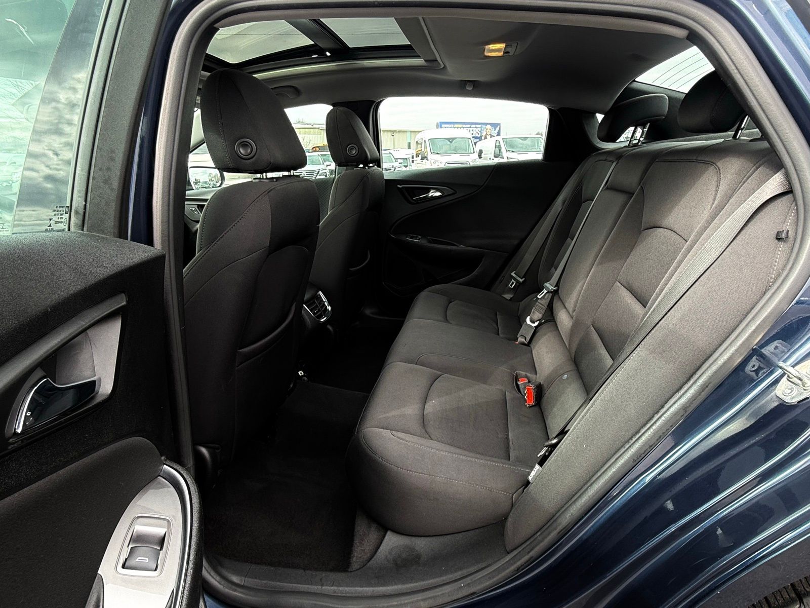 2021 Chevrolet Malibu LT Image 17 of 40