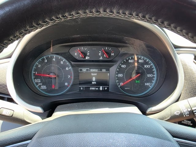 Vehicle image 23 of 40
