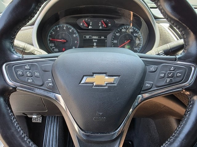 Vehicle image 22 of 40