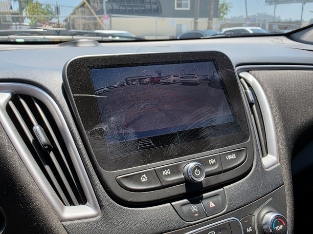Vehicle image 24 of 40