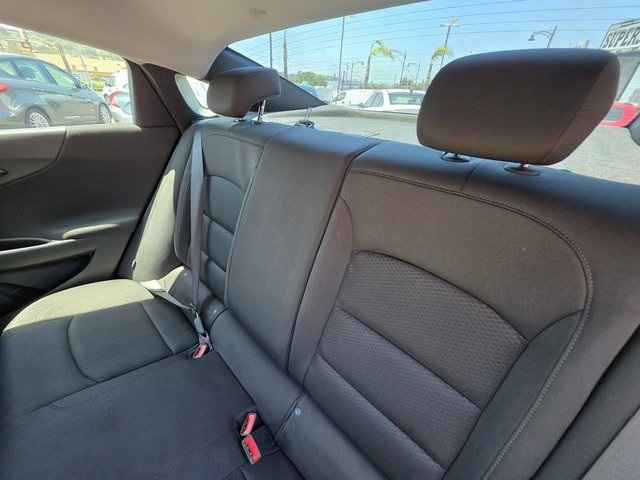 Vehicle image 11 of 40