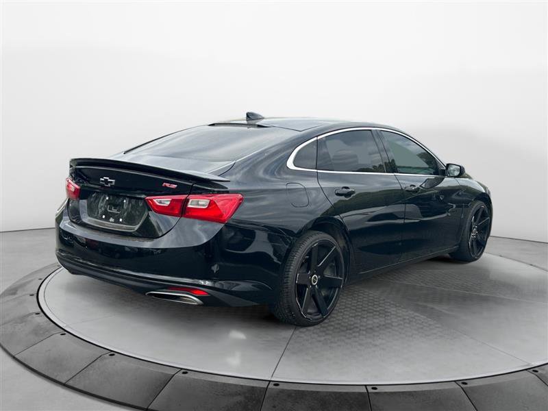Vehicle image 5 of 15