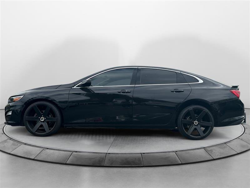Vehicle image 8 of 15