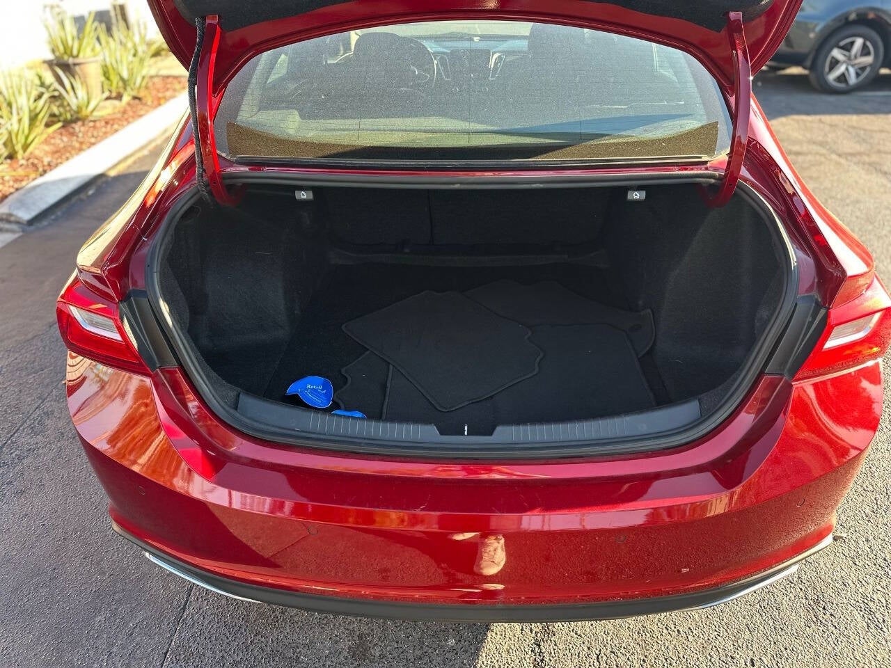 Vehicle image 13 of 40