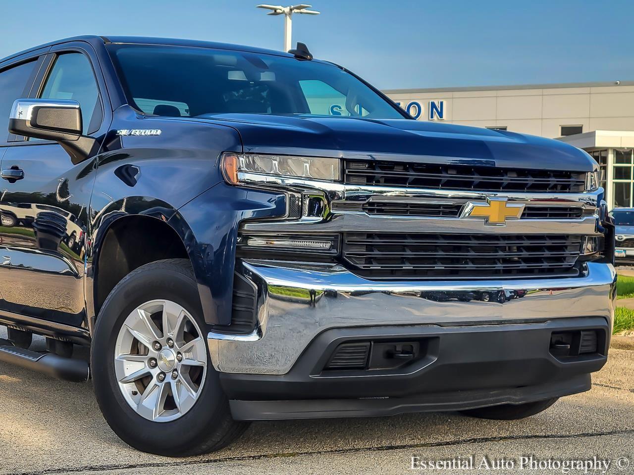 2021 Chevrolet Silverado 1500 LT Image 3 of 36