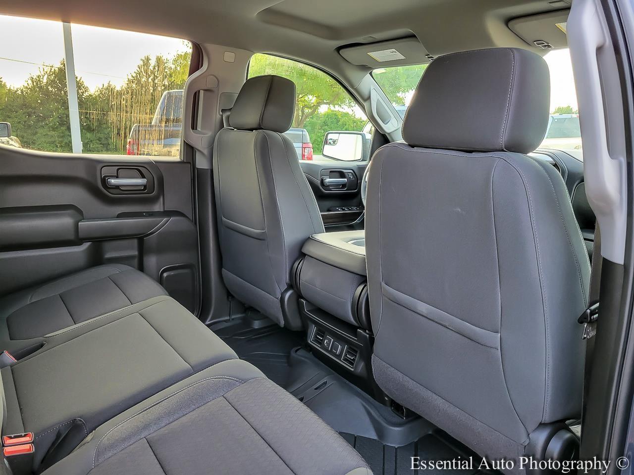 2021 Chevrolet Silverado 1500 LT Image 11 of 36