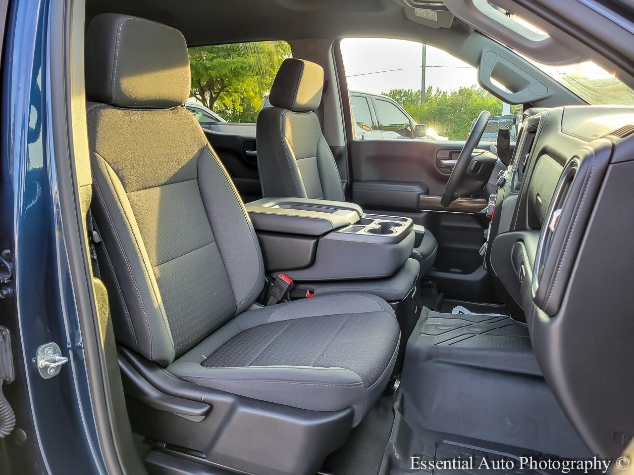 2021 Chevrolet Silverado 1500 LT Image 10 of 36