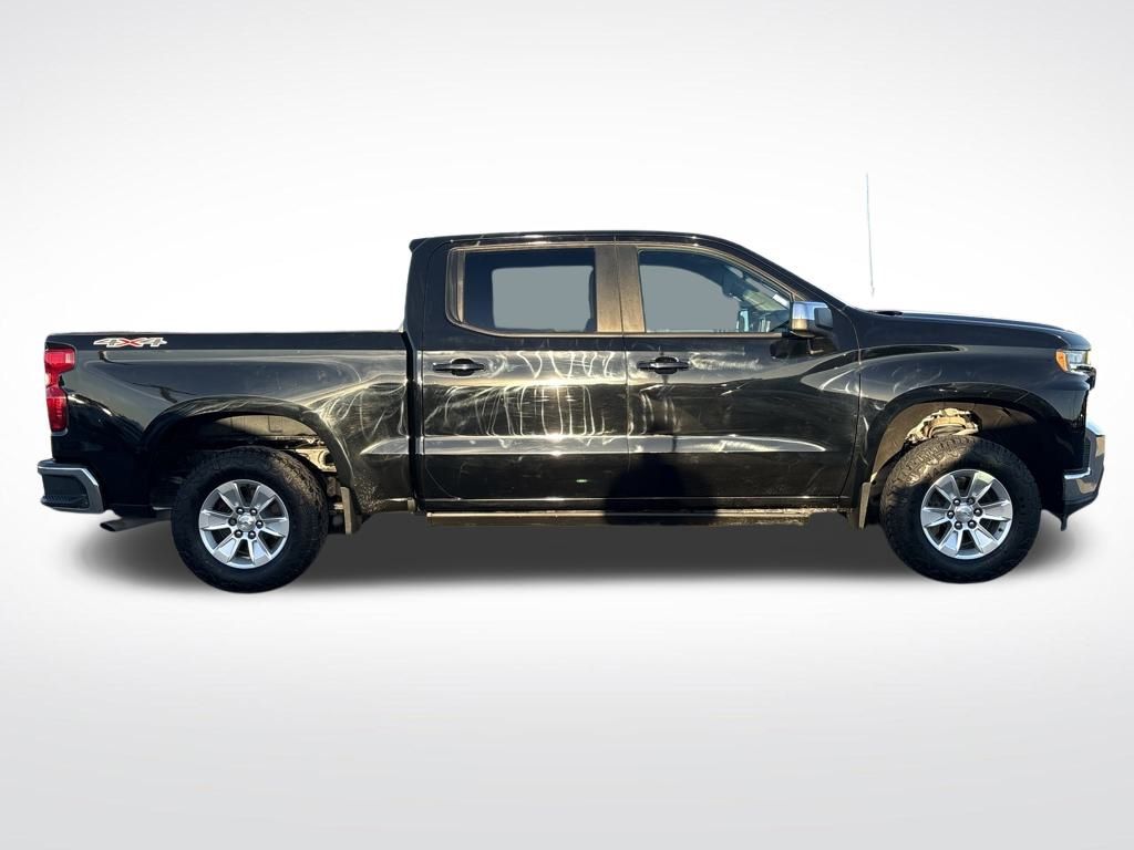 2021 Chevrolet Silverado 1500 LT Image 4 of 33