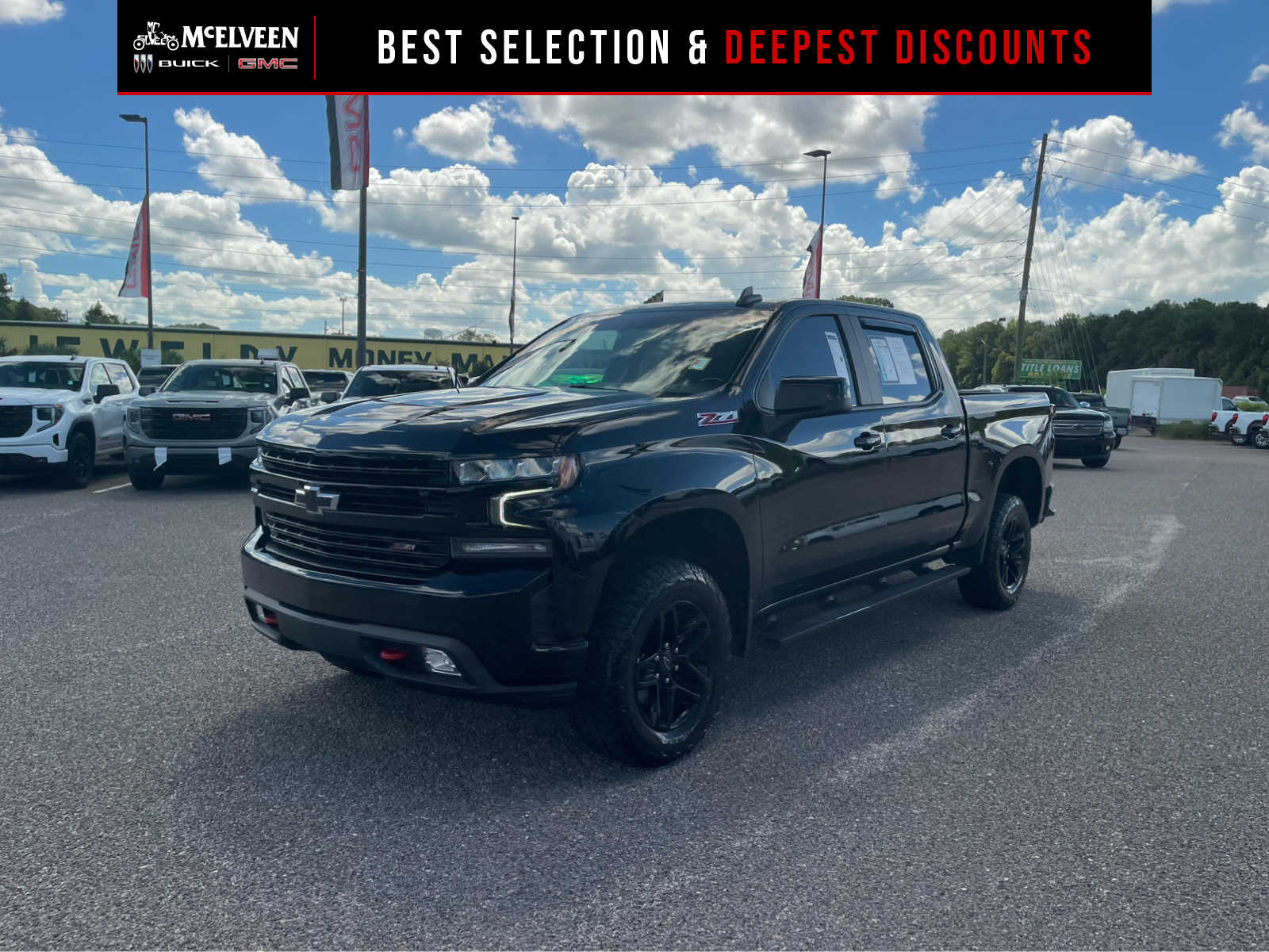 2021 Chevrolet Silverado 1500 LT Trail Boss Image 2 of 27
