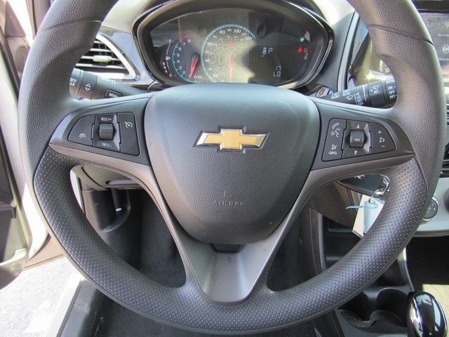 Vehicle image 29 of 40